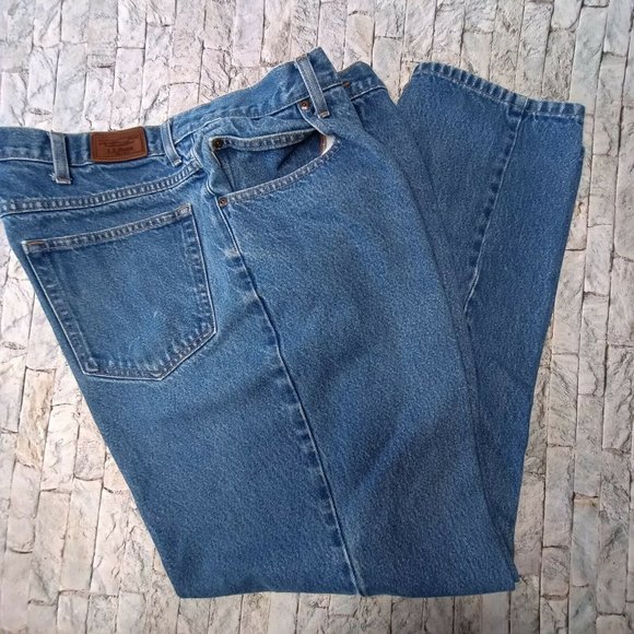 L.L. Bean Jeans Ll Bean Relaxed Fit Blue Denim Jeans Mens Size 4